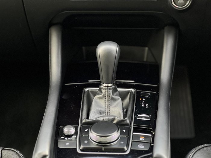 2023 Mazda 3 G20 Touring