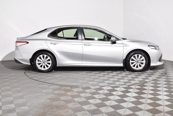 2019 Toyota Camry Ascent