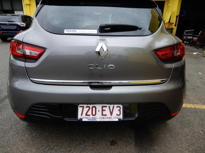 2015 Renault Clio Expression IV B98 Grey