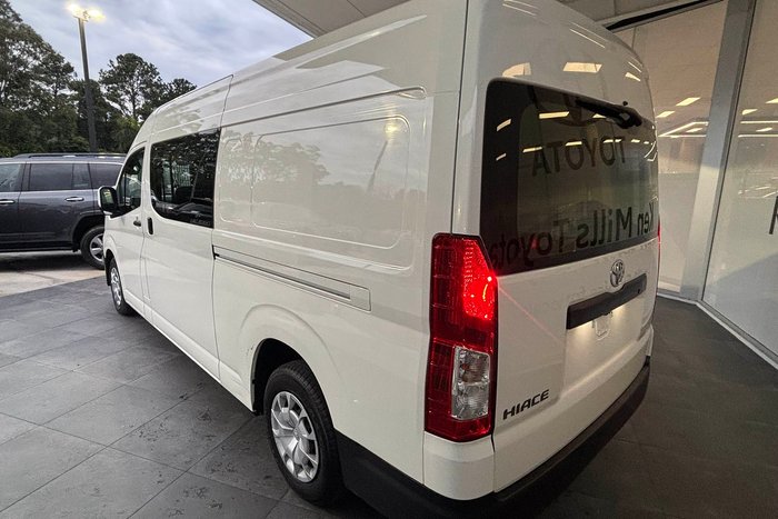 2023 Toyota Hiace