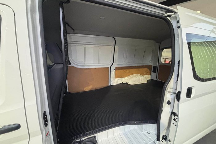 2023 Toyota Hiace