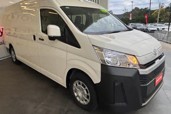 2023 Toyota Hiace