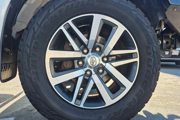 2019 Toyota Hilux SR5
