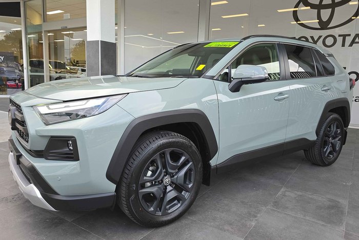 2024 Toyota RAV4 Edge