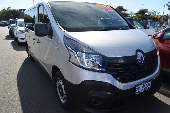 2017 Renault Trafic Crew Lifestyle