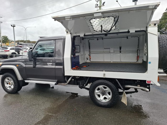 2012 Toyota Landcruiser GXL