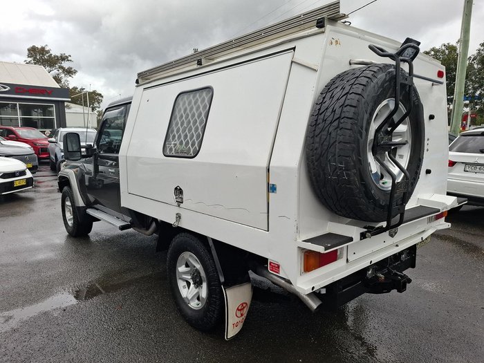 2012 Toyota Landcruiser GXL