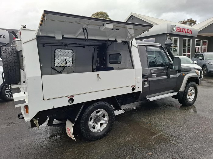 2012 Toyota Landcruiser GXL