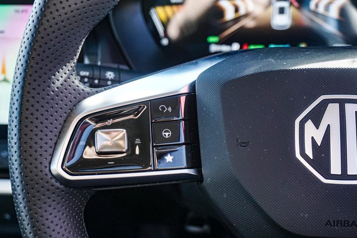2024 MG ZS Excite Hybrid+