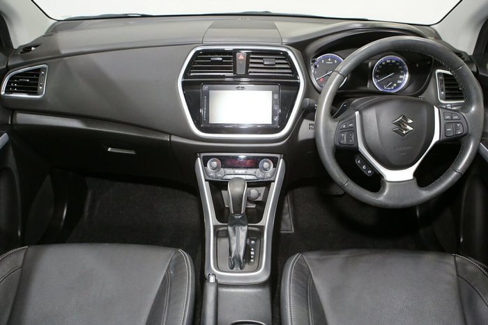 2020 Suzuki S-Cross Turbo Prestige