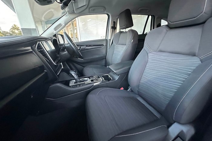 2023 Isuzu MU-X LS-U