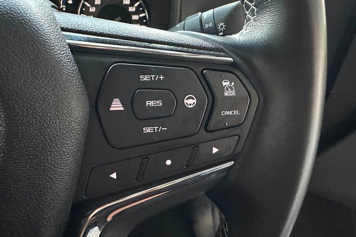 2023 Isuzu MU-X LS-U
