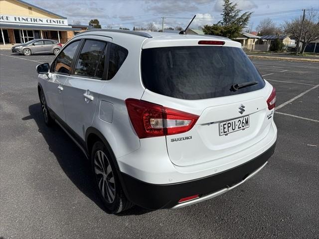 2021 Suzuki S-Cross Turbo Prestige