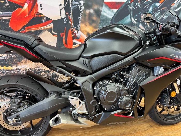 2024 Honda CBR650R MATTE BLACK