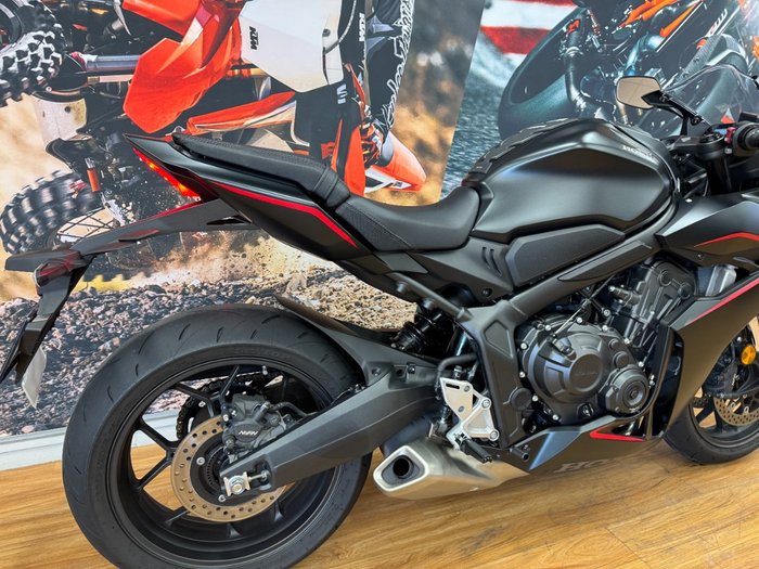 2024 Honda CBR650R MATTE BLACK