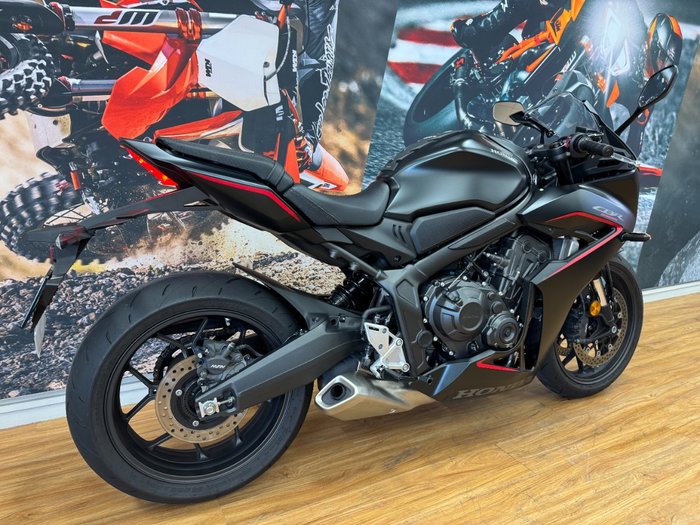 2024 Honda CBR650R MATTE BLACK