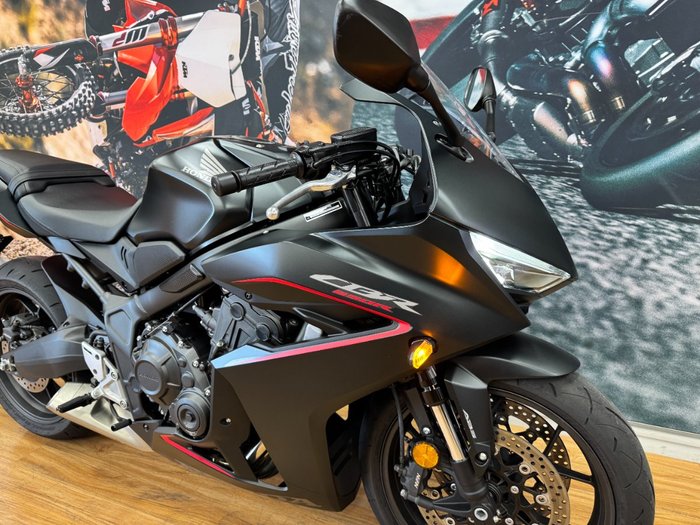 2024 Honda CBR650R MATTE BLACK