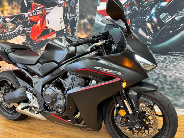 2024 Honda CBR650R MATTE BLACK