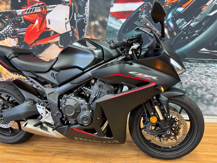 2024 Honda CBR650R MATTE BLACK
