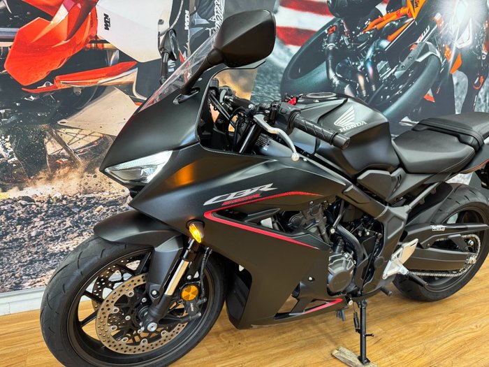 2024 Honda CBR650R MATTE BLACK