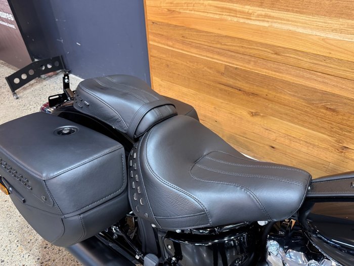 2025 Harley-davidson FLHC HERITAGE CLASSIC (117) BLACK