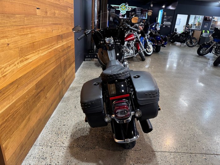 2025 Harley-davidson FLHC HERITAGE CLASSIC (117) BLACK
