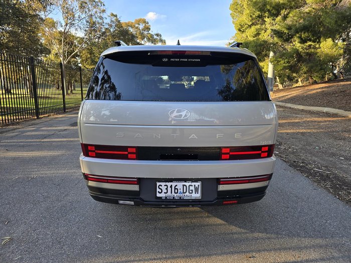 2025 Hyundai Santa Fe Hybrid Elite