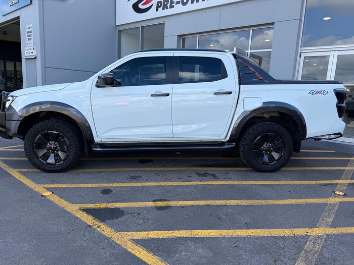 2022 Isuzu D-MAX X-TERRAIN