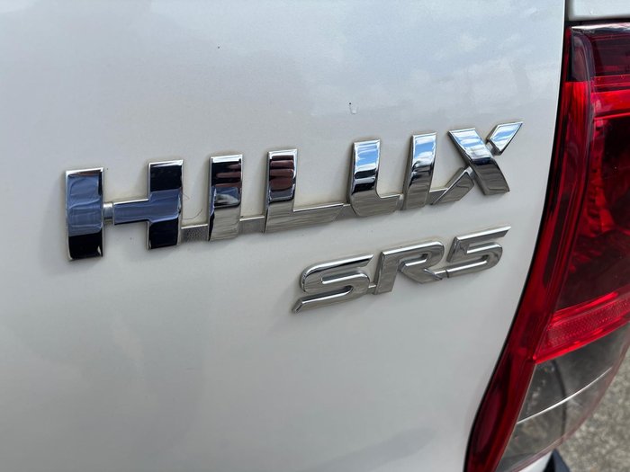 2018 Toyota Hilux SR5