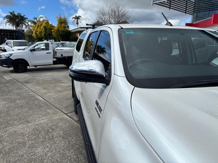 2018 Toyota Hilux SR5