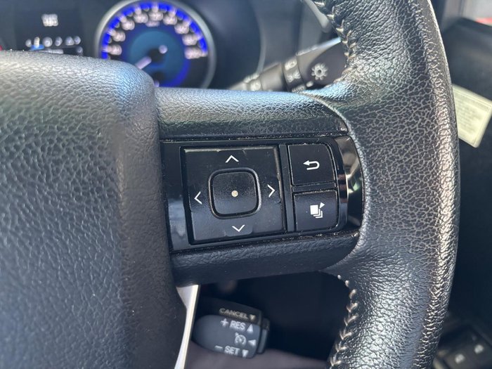 2018 Toyota Hilux SR5
