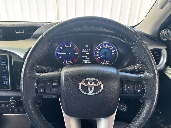 2018 Toyota Hilux SR5