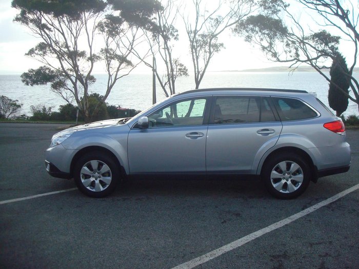 2012 Subaru Outback 2.5i