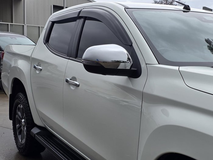 2023 Mitsubishi Triton GLS