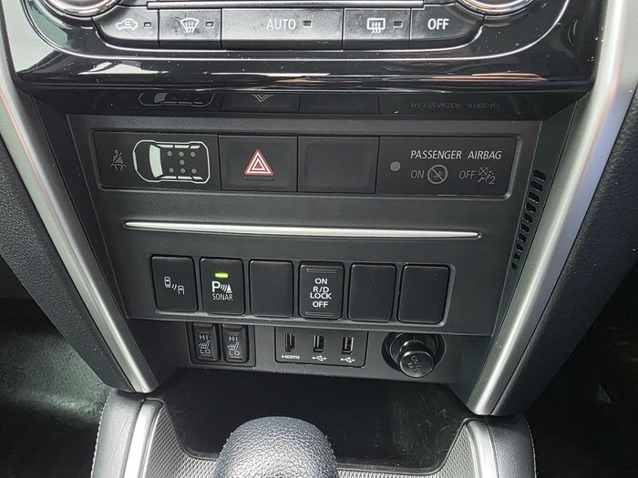 2023 Mitsubishi Triton GLS