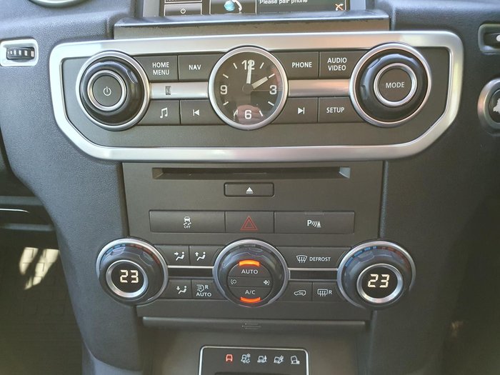 2014 Land Rover Discovery TDV6 Series 4 MY14 4X4 Dual Range Santorini Black