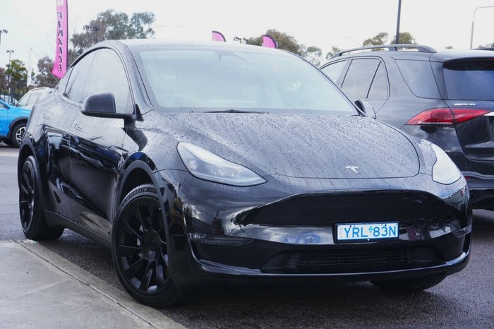 2024 Tesla Model Y Long Range