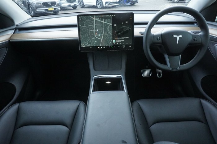 2024 Tesla Model Y Long Range