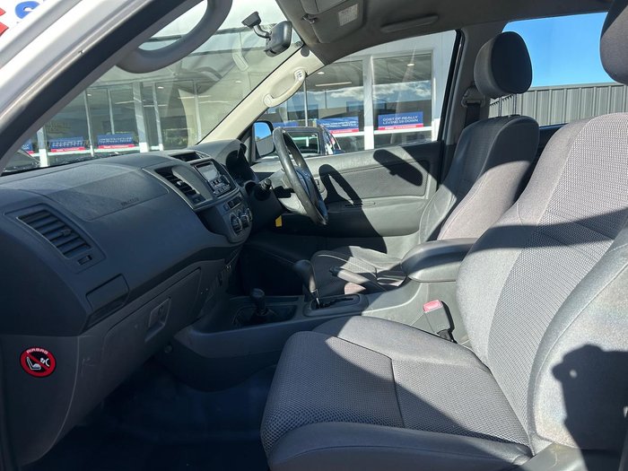 2012 Toyota Hilux SR