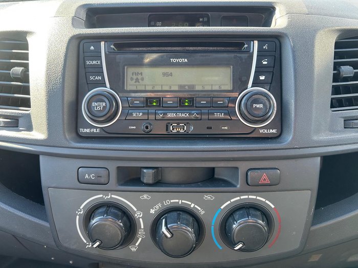2012 Toyota Hilux SR