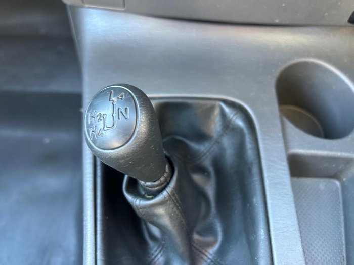2012 Toyota Hilux SR