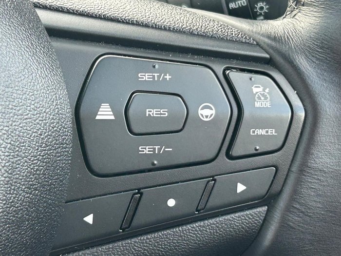 2023 Mazda BT-50 SP
