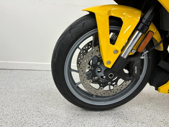 2023 Suzuki 2023 Suzuki 800CC GSX800R Yellow