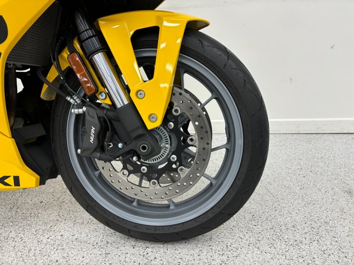 2023 Suzuki 2023 Suzuki 800CC GSX800R Yellow