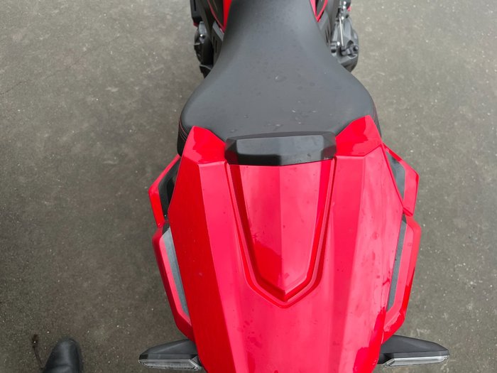 2023 Honda CBR650R Red
