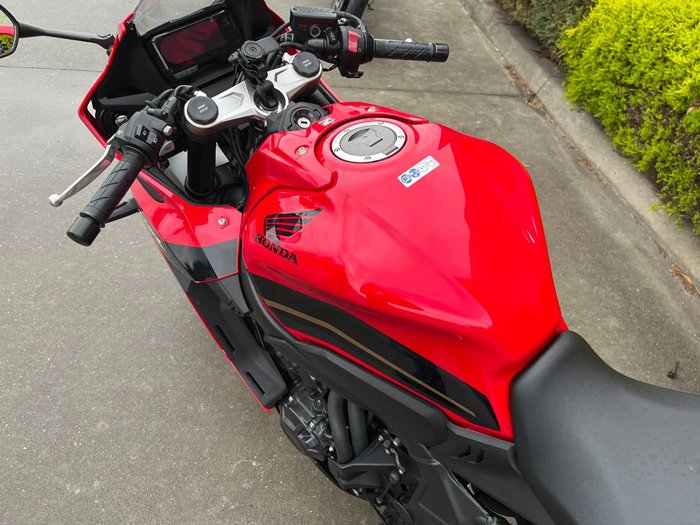 2023 Honda CBR650R Red