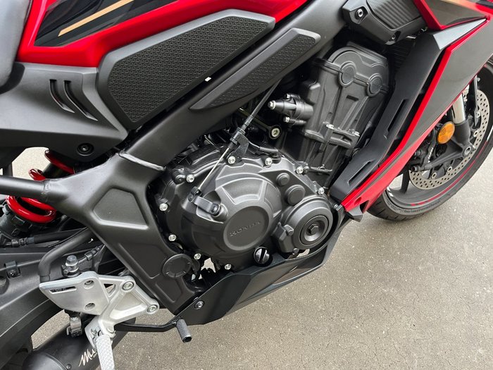 2023 Honda CBR650R Red