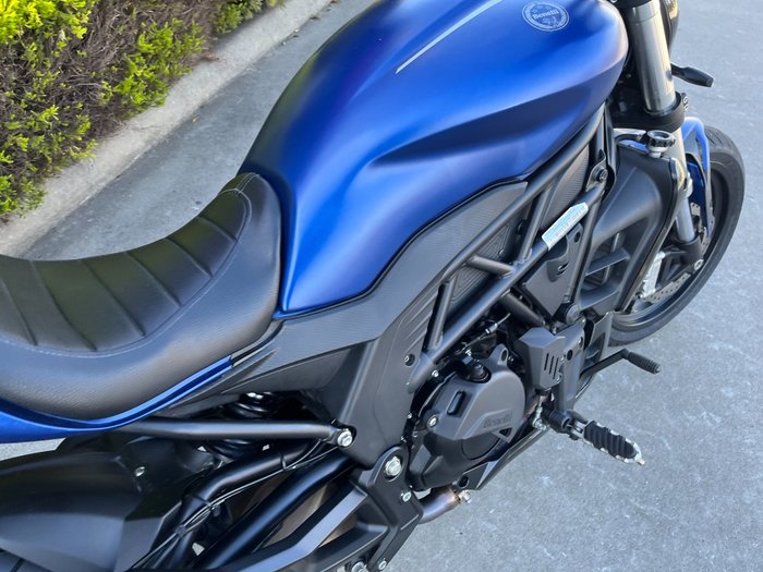 2021 Benelli 502C Blue