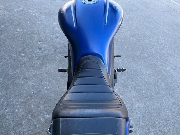 2021 Benelli 502C Blue