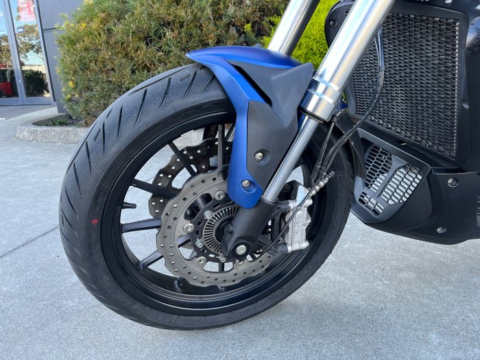 2021 Benelli 502C Blue